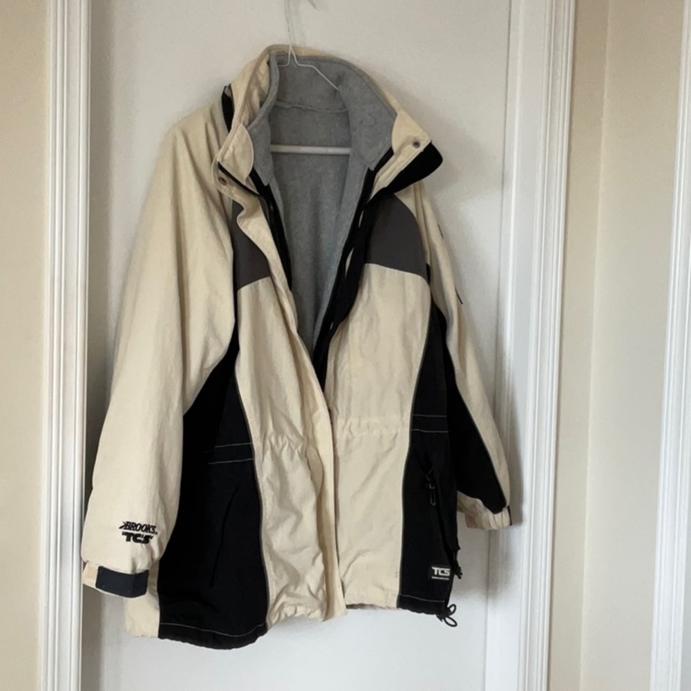Jacket - Picture 4 of 6